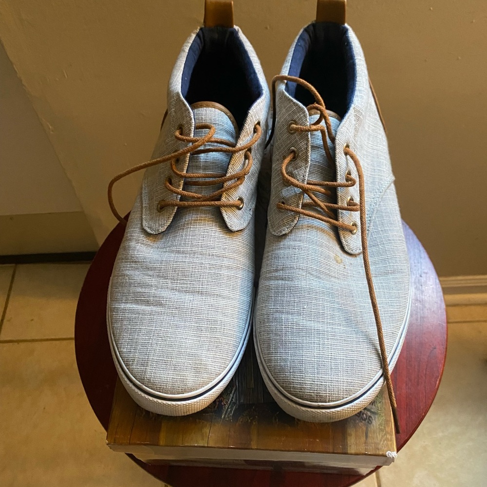 Size 13 Mountain Creek high top boat shoe